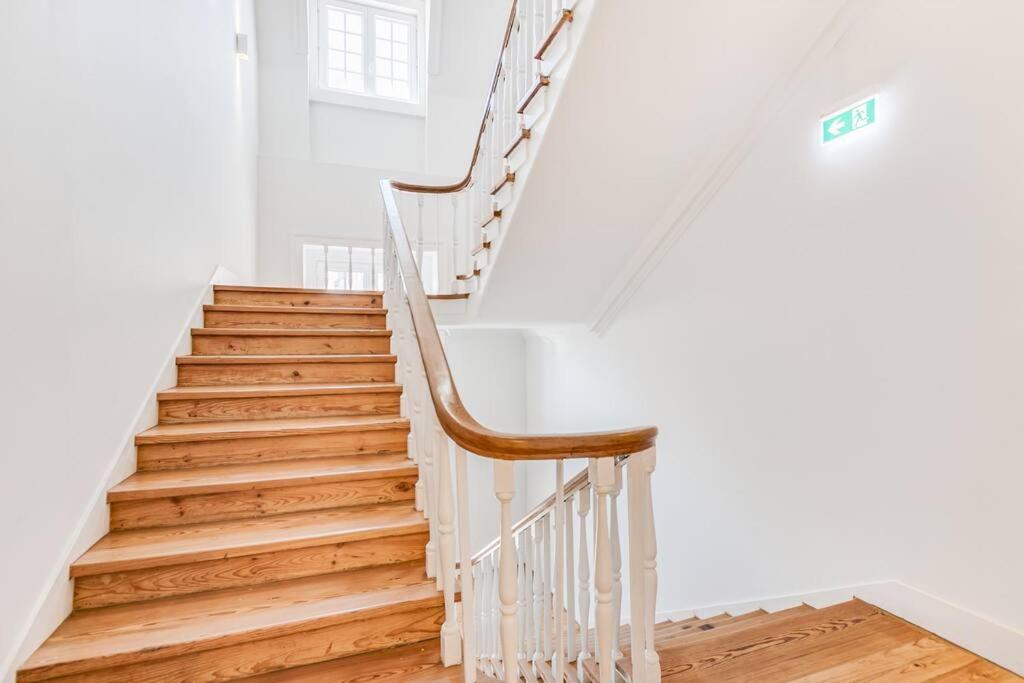 Made For The City Lovers- Urban Charm In Chiado Lisboa 外观 照片